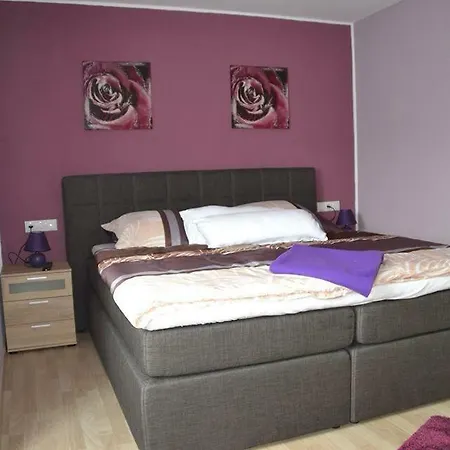 Holiday home Fewo Kranz Mendig