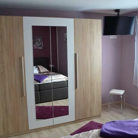 Holiday home Fewo Kranz